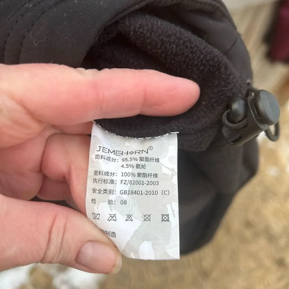 Jemehorn jacket xl zip up pockets hooded.